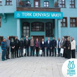 Türk Dünyası'nın önde gelen dernek yetkilileri ile bir araya gelindi ve  kahvaltı yapıldı.